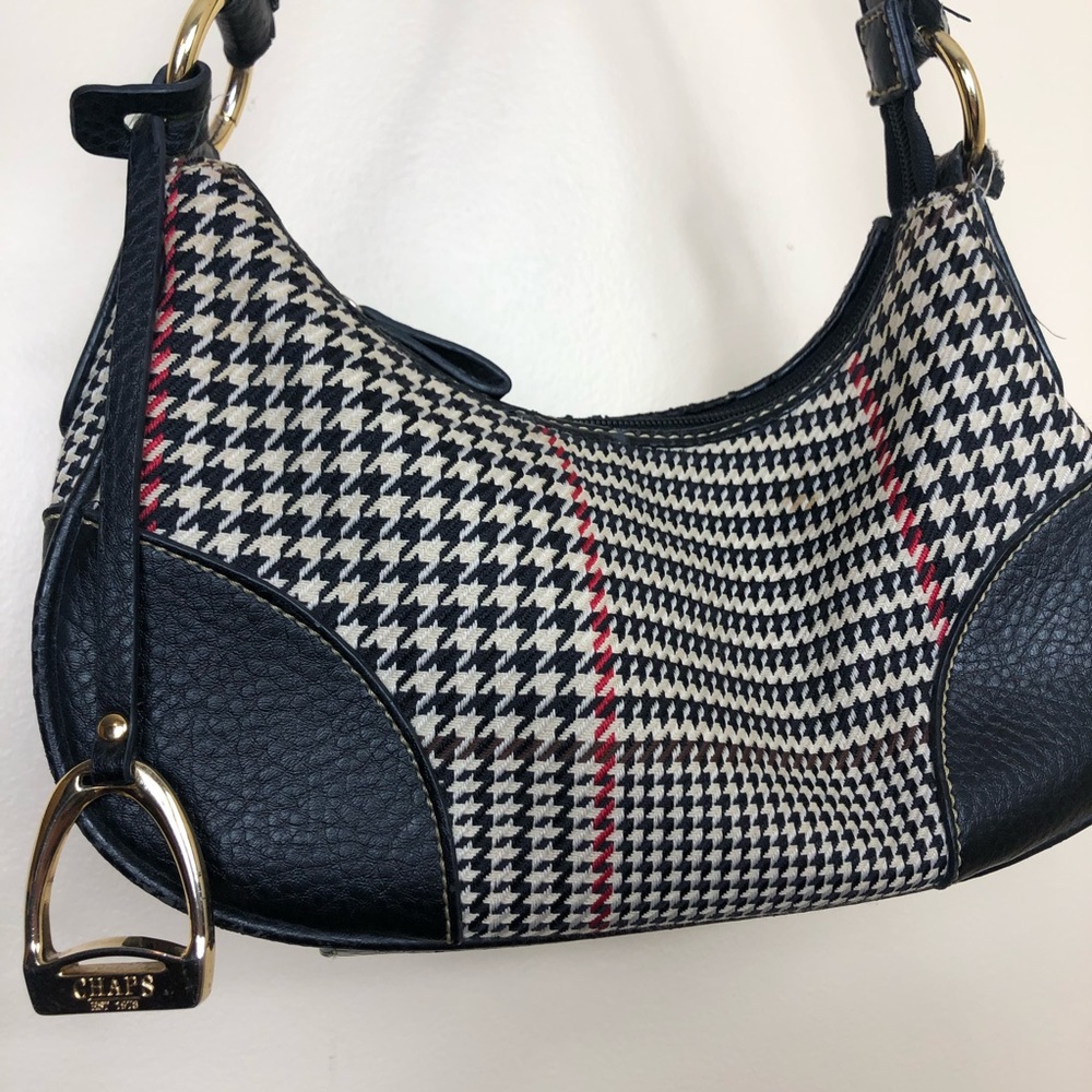 CHAPS by Ralph Lauren classic houndstooth handbag
